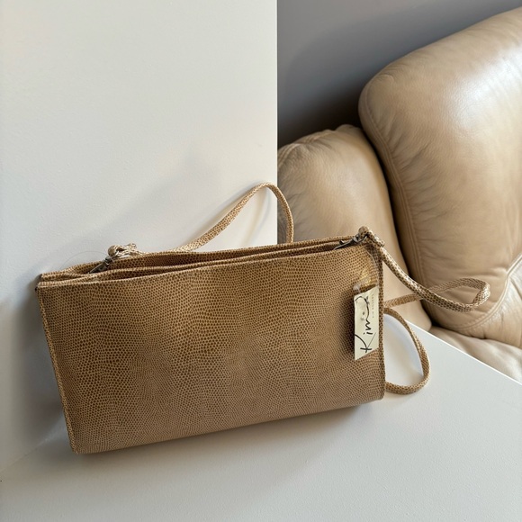 NWT Kim Rogers Cream Magnetic Closure Purse - Picture 2 of 16